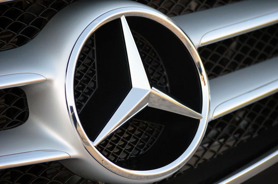  Mercedes-Benz E350 4Matic Sedan 2014 года  (фото 39 из 40)